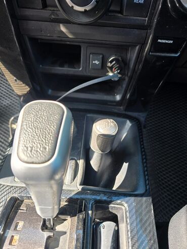 Toyota: Toyota 4Runner: 2019 г., 4 л, Автомат, Газ, Внедорожник — 9