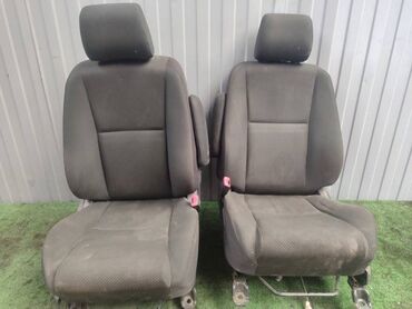 Подкрылки: Переднее сиденье, Toyota