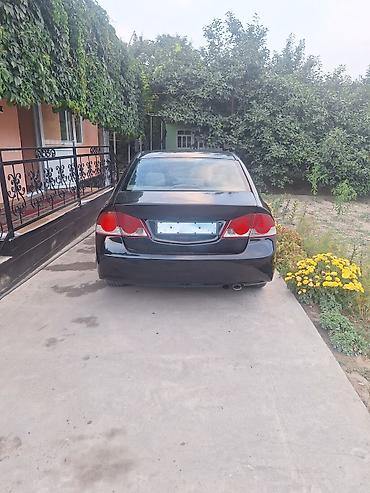 Honda Civic: 2008 г., 1.8 л, Кол менен иштөөчү, Седан — 3