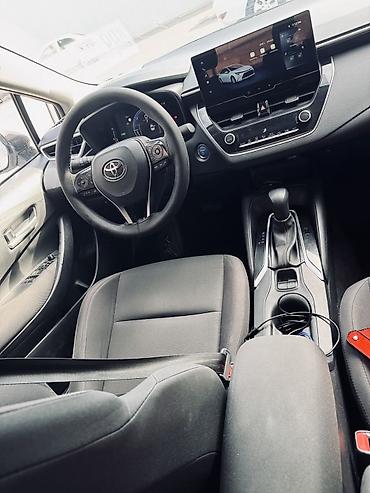 Toyota: Toyota Corolla: 2023 г., 1.8 л, Вариатор, Гибрид, Седан — 10