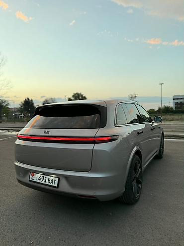 kaiyi e5: Lixiang L7: 2023 г., 1.5 л, Автомат, Гибрид, Внедорожник — 4