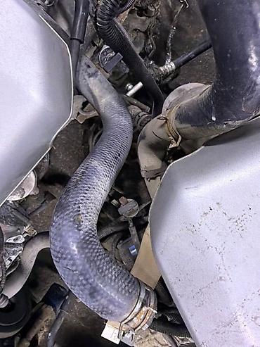 2grfe: Патрубок Toyota 2010 г., Б/у, Оригинал, США — 1