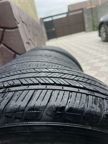 шины на трактор т 40 бу: Шины 215 / 55 / R 17, Лето, Б/у, Комплект, Легковые, Michelin