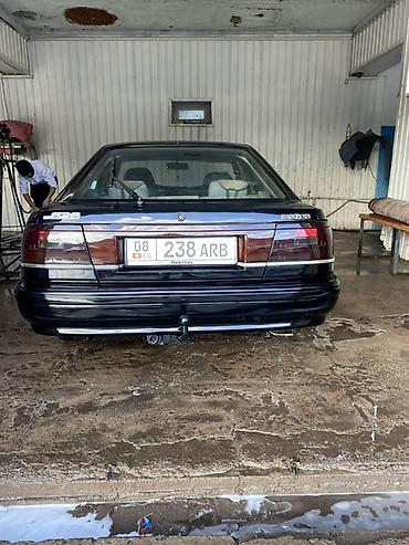 e klass: Mazda 626: 1990 г., 2 л — 3