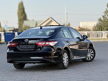 без первоначального: Toyota Camry: 2020 г., 2.5 л, Вариатор, Гибрид, Седан — 5