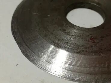 Ostali uređaji: Kružni nož 75mm, debljina 4mm, rupa 20mm Kruzni noz Precnik 75mm — 14