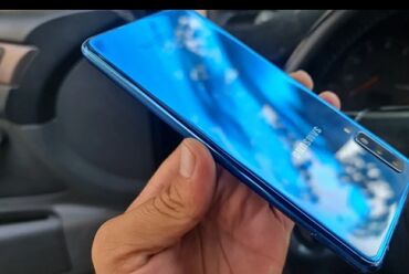 Электроника: Samsung Galaxy A7 2018 | 128 ГБ, цвет - Синий