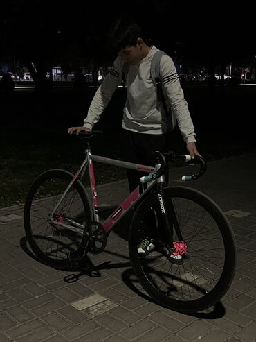 фикс балыкчы: Городской велосипед, Рама M (156 - 178 см), Б/у