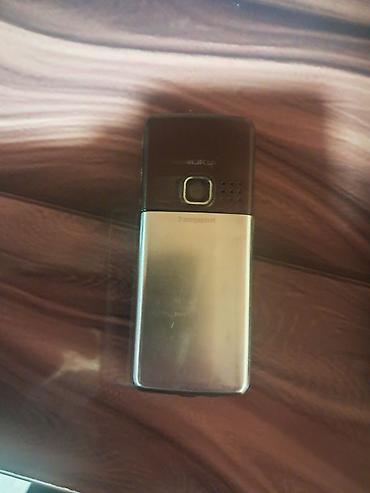nokia mini: Nokia < 2 GB Memory Capacity, rəng - Gümüşü, Düyməli — 2