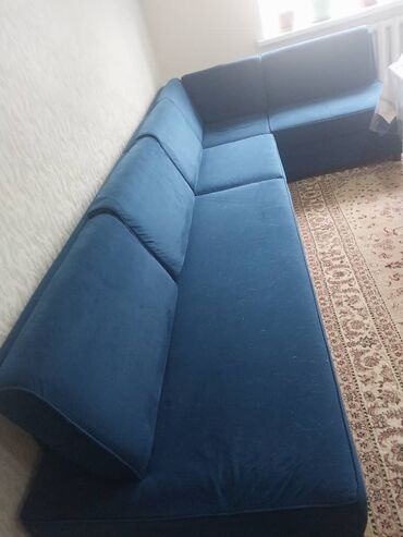 бу мебель: Продаю угловой диван в хорошем состоянии. Общая длина 4,5 метра