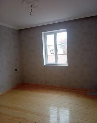 Həyət evləri və villaların satışı: Satılır: həyət evi - Plan: 1 mərtəbə, 3 otaq (geniş zal və 2 yataq — 2