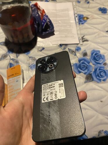 Tecno: Tecno Spark 30 Pro, 256 GB, rəng - Qara, Zəmanət — 6