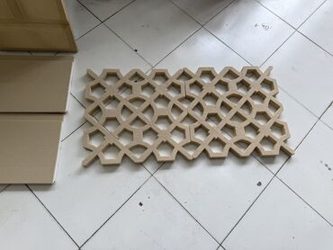 Digər bitirmə materialları: Fasad üçün dekorativ elementlər və hazır detallar - Material: sıxlığı — 39