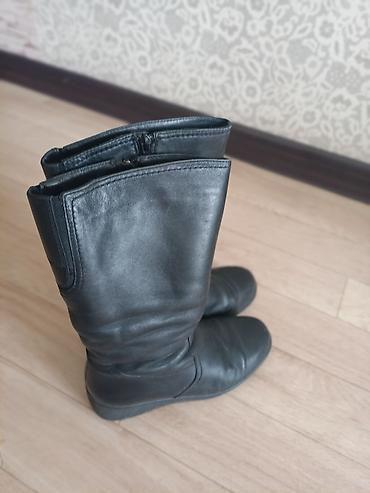 Ботинки и ботильоны: Женская обувь — два варианта. 1) Черные демисезонные полусапоги на — 9