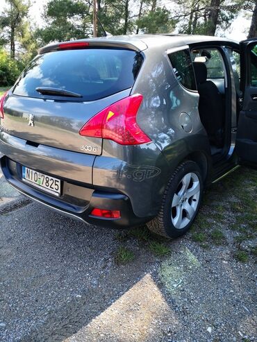 Peugeot 3008: 1.6 l. | 2010 έ. | 116800 km. Χάτσμπακ