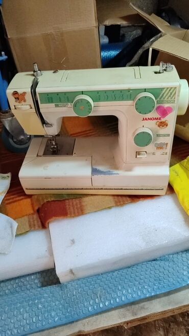 Ütülər və buxarlayıcılar: Tikiş maşını Janome, İşlənmiş,Elektromexaniki, 3 saplı, Ünvandan götürmə
