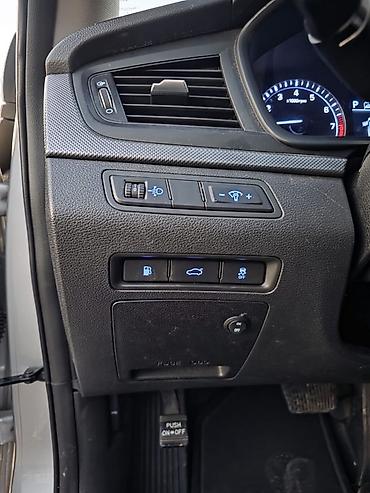 Hyundai: Hyundai Sonata: 2019 г., 2 л, Автомат, Газ, Седан — 12