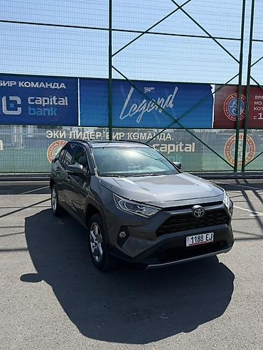 byd e1: Toyota RAV4: 2021 г., 2.5 л, Гибрид, Кроссовер — 2