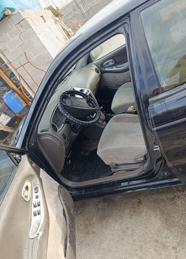 Daewoo: Daewoo Leganza: 1998 г., 1.6 л, Механика, Бензин, Седан — 7