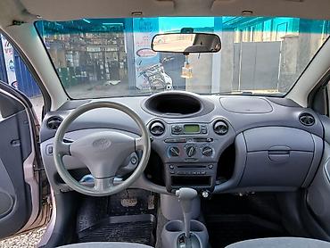 Toyota: Toyota Yaris: 2002 г., 1.3 л, Автомат, Бензин, Хэтчбэк — 5