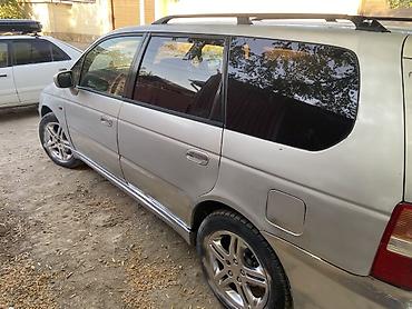 кузовные детали одиссей: Honda Odyssey: 2002 г., 2.3 л, Автомат, Бензин, Минивэн — 3