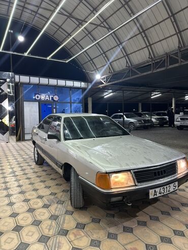 тди турбина: Audi 100: 1989 г., Механика, Седан