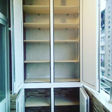 столы в стиле прованс: Plastik şkafıların sifarişi Ağ rəngdə 1 kvadratı 90 azn Rəngli 1