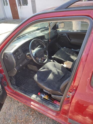 Volkswagen: Volkswagen Golf: 1996 г., 1.6 л, Механика, Бензин, Универсал