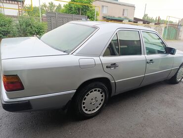 запчасти на опель вектра а: Mercedes-Benz W124: 1991 г., 2.3 л, Механика, Бензин, Седан