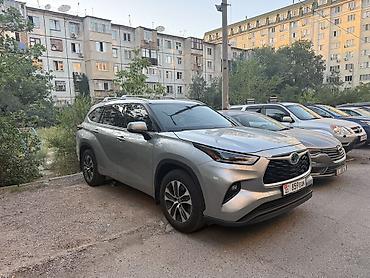 Toyota Highlander: 2021 г., 2.5 л, Гибрид