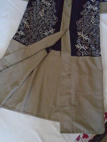 Haljine: 8XL, Dugih rukava — 10