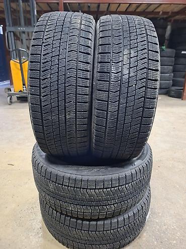 Шины 245 / 45 / R 19, Зима, Б/у, Комплект, Легковые, Япония, Bridgestone