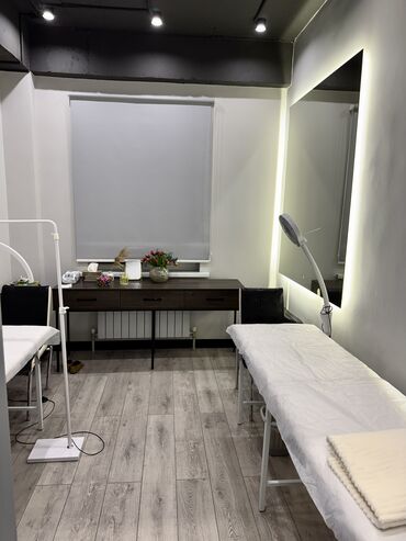 оборудование салон красоты: Сдаю Кабинет в салоне, 10 м², Для бровиста, Для лешмейкера