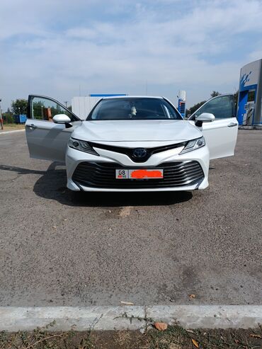 эксперт моторс бишкек: Toyota Camry: 2018 г., Гибрид, Седан