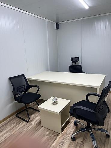 Konteynerlər: Kirayə. !Sendviçpanel konteyner. Xarici ölçüləri 7.20 x 3.20.Sahəsi — 2