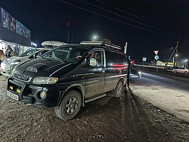 crv 2: Hyundai H-1: 2001 г., 2.5 л, Механика, Дизель, Бус — 3