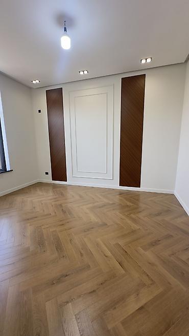 Продажа коттеджей и домов: 5 и более комнат, 280 м², 4 соток, Бишкек, Риэлтор — 18