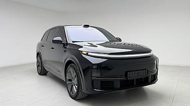byd leopard 5: Lixiang L7: 2023 г., 1.5 л, Вариатор, Гибрид, Кроссовер — 1