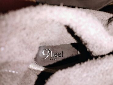 Čizme: Čizme, 39 na lalafo.rs — 10 Čizme: Čizme, 39 — 10