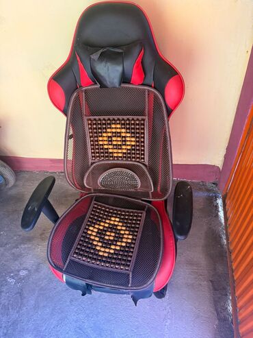 inversion stol: Кресло с регулировкой спины ложиться на 45 градусов