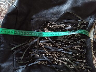 Çantalar: Qara çiyin çantası – franj və zəncir detallı - Material: süni dəri — 3