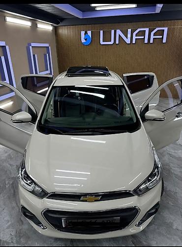 renault duster: Chevrolet Spark: 2016 г., 0.9 л, Автомат, Бензин, Хэтчбэк — 2