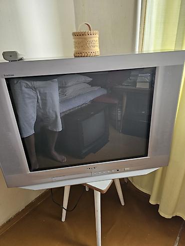 Sony Trinitron KV-XJ29M80, 29" — CRT для ретрогейминга Оригинальный