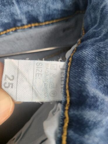 Женские брюки: Брюки разные, мужские,женские на подростка. качество хорошее. размеры — 12