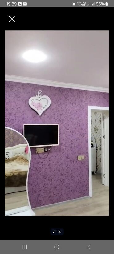 Həyət evləri və villaların satışı: Bakıxanov qəs. 3 otaqlı, 100 kv. m, Orta təmir -da lalafo.az — 4 Həyət evləri və villaların satışı: Bakıxanov qəs. 3 otaqlı, 100 kv. m, Orta təmir — 4