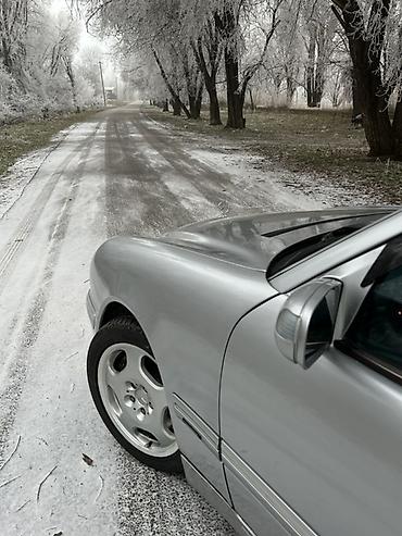 Mercedes-Benz: Mercedes-Benz E-Class: 2001 г., 4.3 л, Автомат, Бензин, Седан — 6