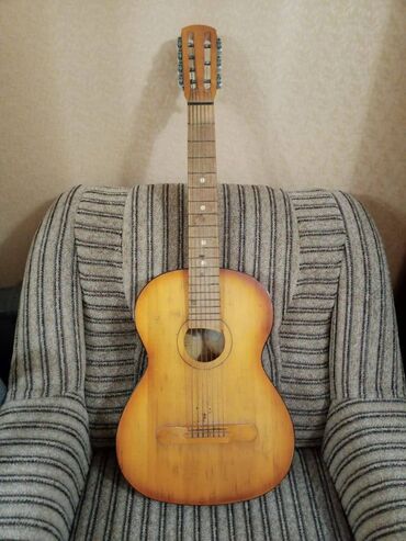 gitara barter: GITARA Satilir Kllasik 7 simli Ssriden galan retrodu Ela Veziyet