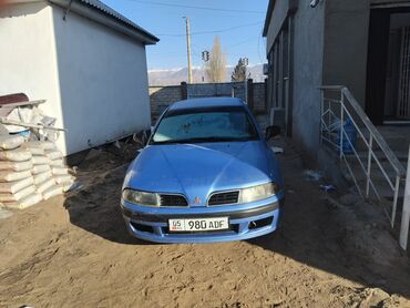 Mitsubishi: Mitsubishi Carisma: 1999 г., 1.6 л, Механика, Бензин, Седан