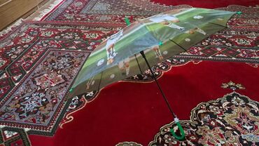 купить бу коляску: Futbol temalı uşaq çətiri. - Korpus: yüngül və möhkəm metal çubuq