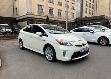 prius 11: Toyota Prius: 2015 г., 1.8 л, Автомат, Гибрид